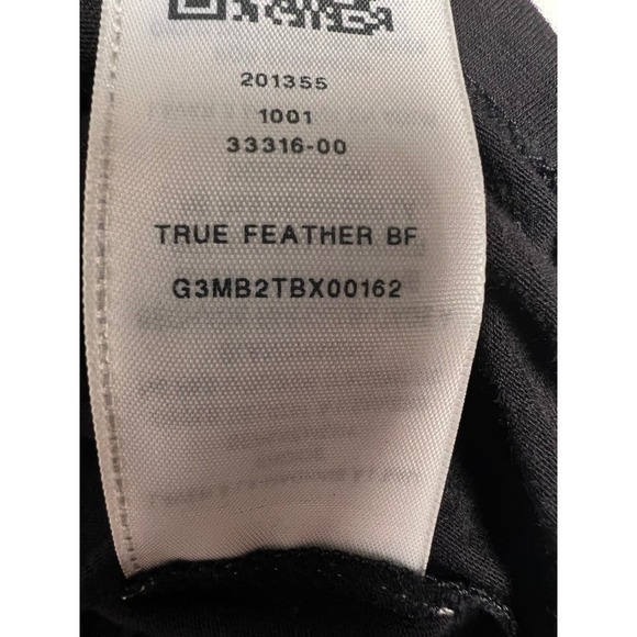 True Religion Womens Black V Neck Graphic T-Shirt Red Poppies Feathers Beaded XS - Picture 10 of 13